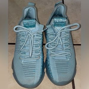 Steve Madden WOMEN MAXIMA BABY BLUE